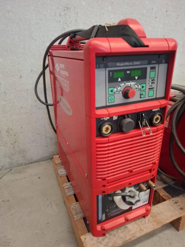 SALDATRICE TIG TRANSTIG 2200